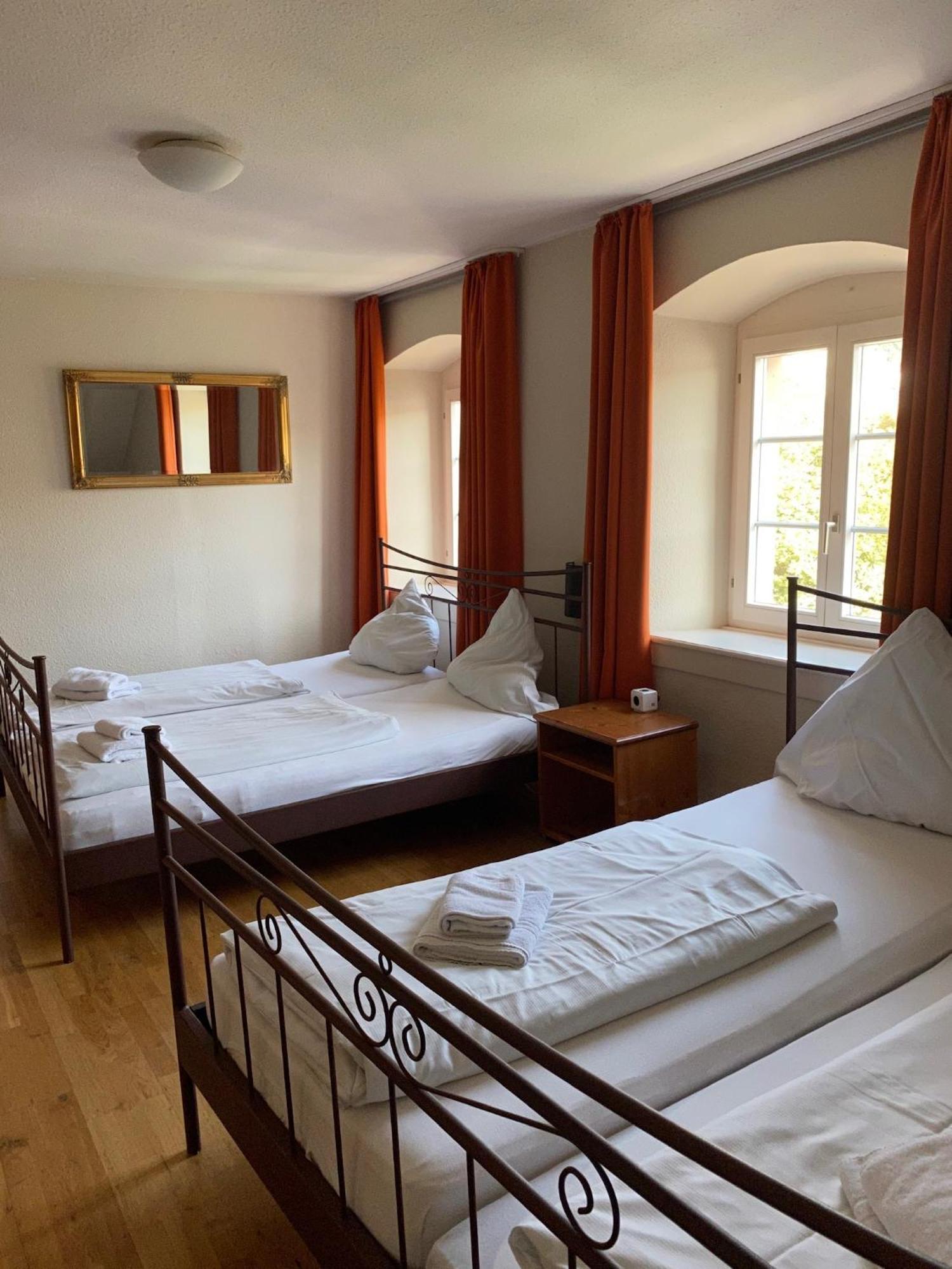 Hotel Gasthaus Schuetzen Freiburg im Breisgau Bilik gambar