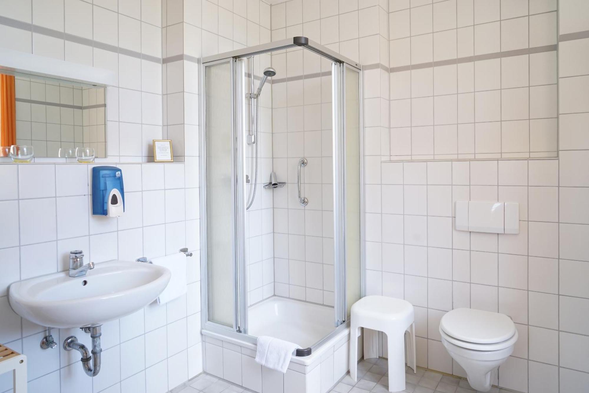 Hotel Gasthaus Schuetzen Freiburg im Breisgau Bilik gambar